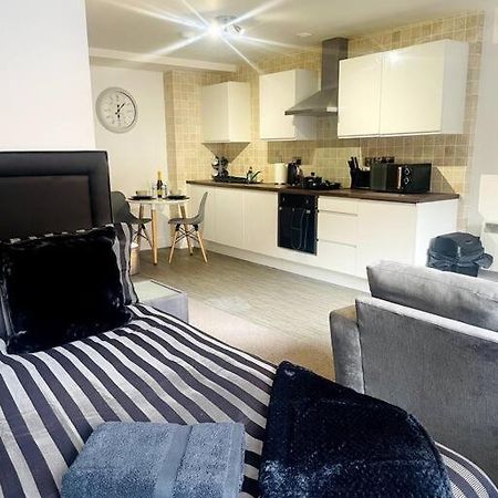 #215 1 Bed Serviced Apartment Derby Exterior foto